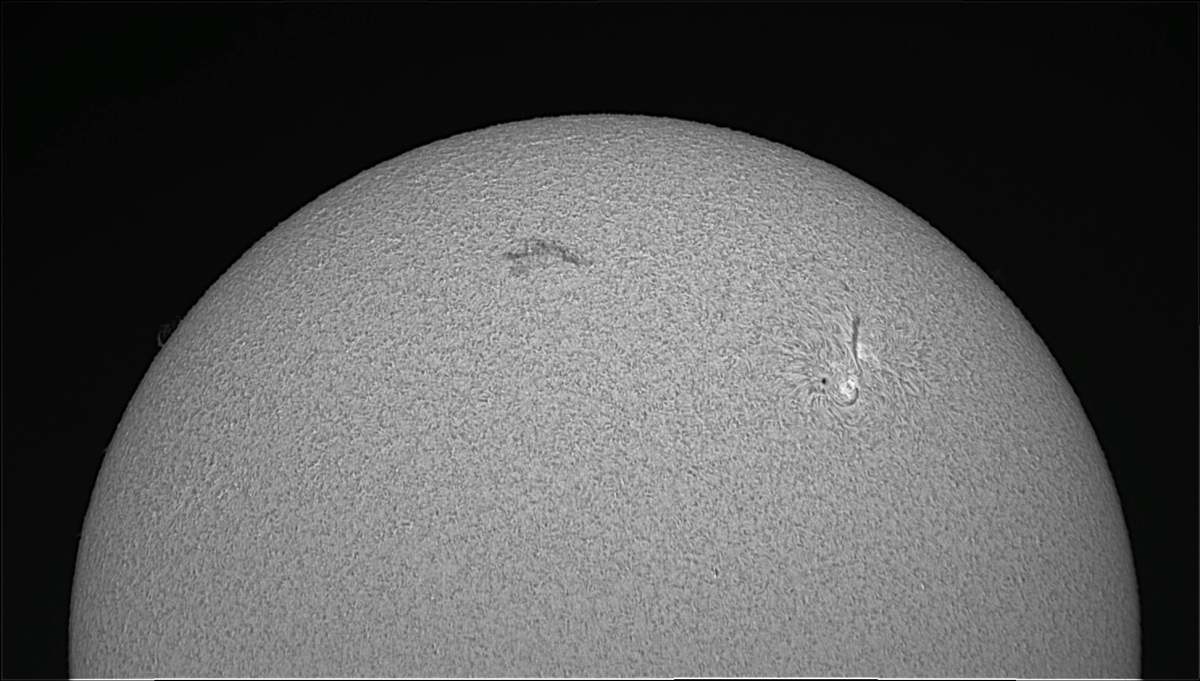 The Sun in H-Alpha by Lee Keith 