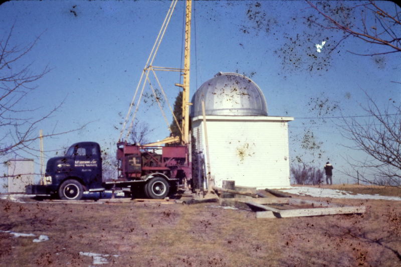 1964 - Drilling the well for the construction of the bathrooms.