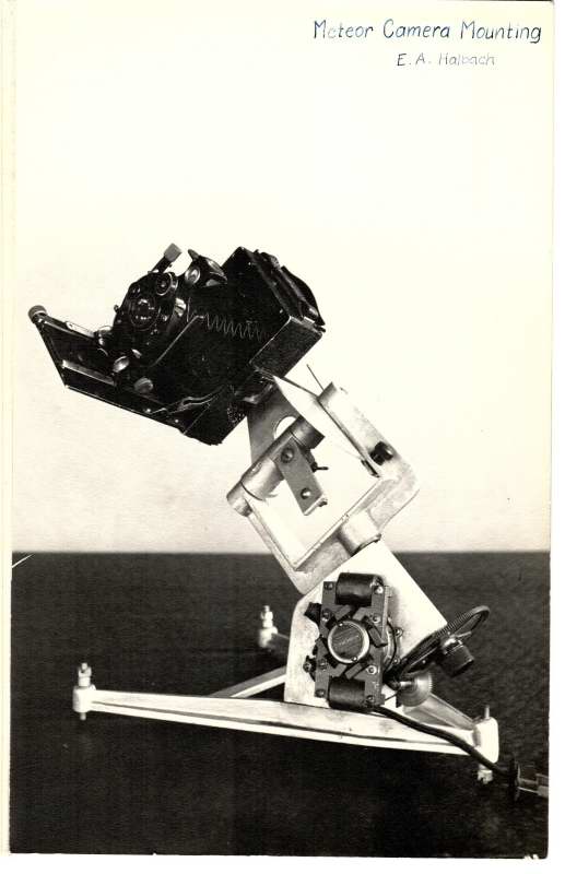 Halbach's Equatorial mount for a camera for meteor observing.