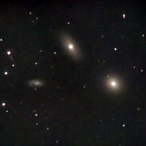 M105 and friends: The other Leo trio