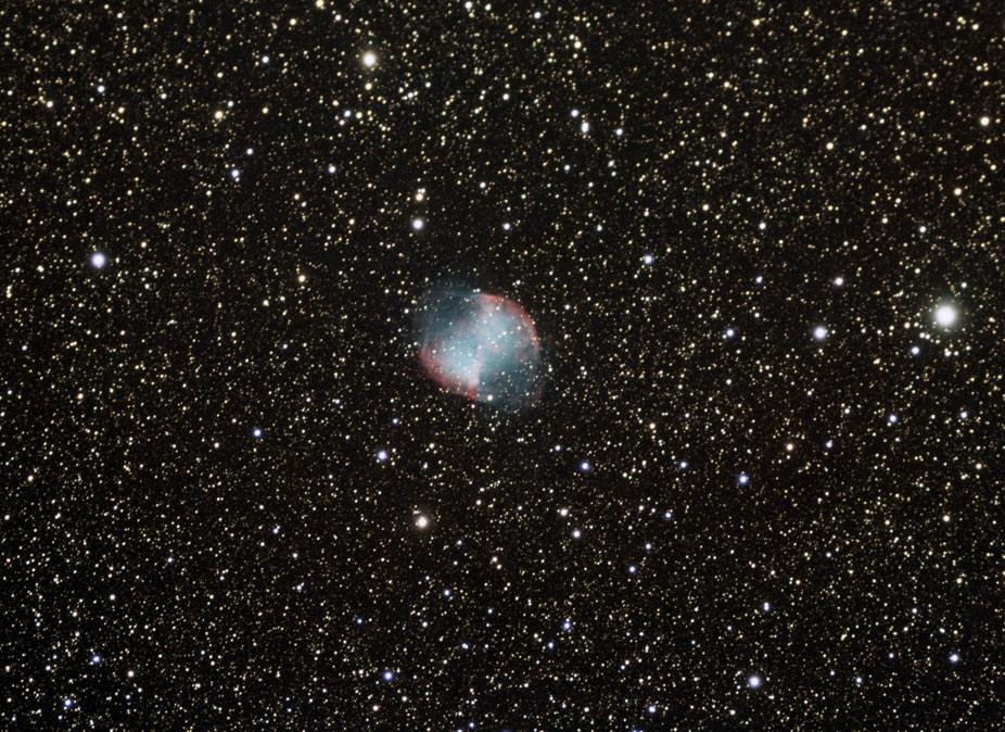 M27 
		- The Dumbbell Nebula<br> by Tom Maxwell 